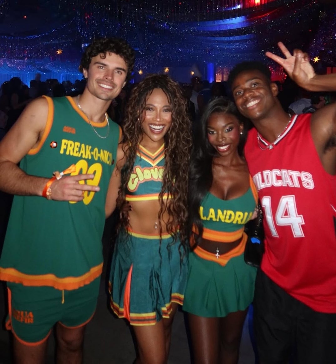 Nic Vansteenberghe, Lauren-Ashley Beck, Olandria Carthen and Farai Bennett