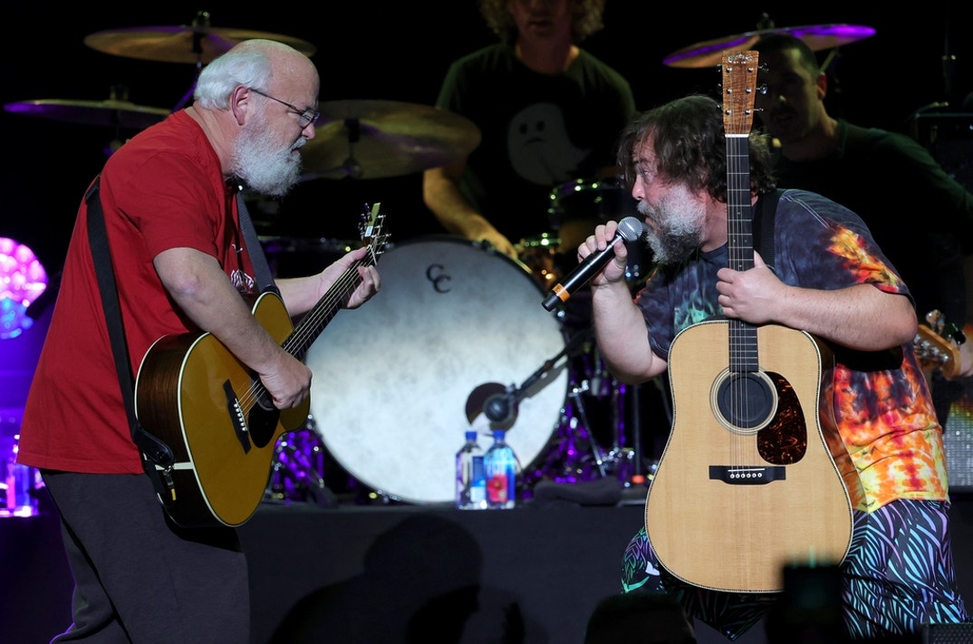Tenacious D Performance Photos 5