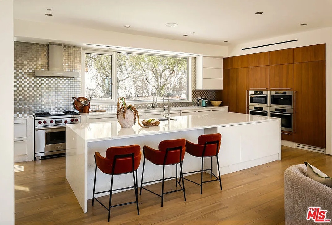 Christine Quinn and Christian Dumontet Home 4