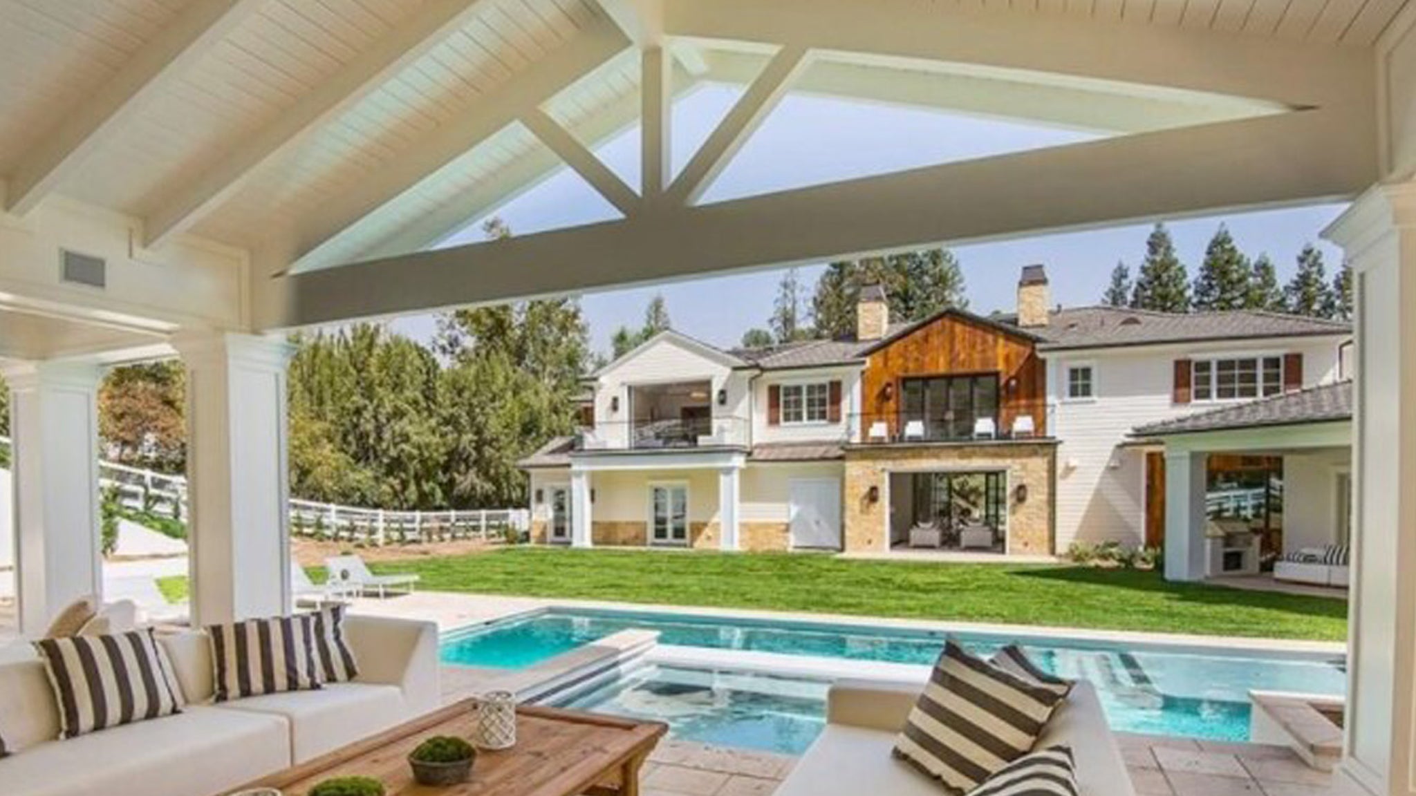 Madonna Buys Weeknd's Hidden Hills House for $19.3 Million