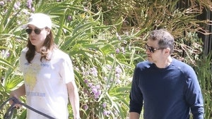 aubrey plaza and tyler davidson griffith park bg 1