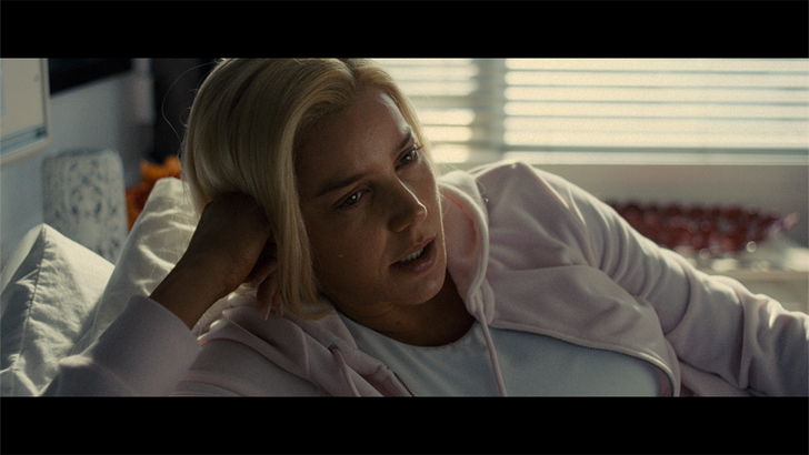092926_anna_nicole_smith_film_kal
