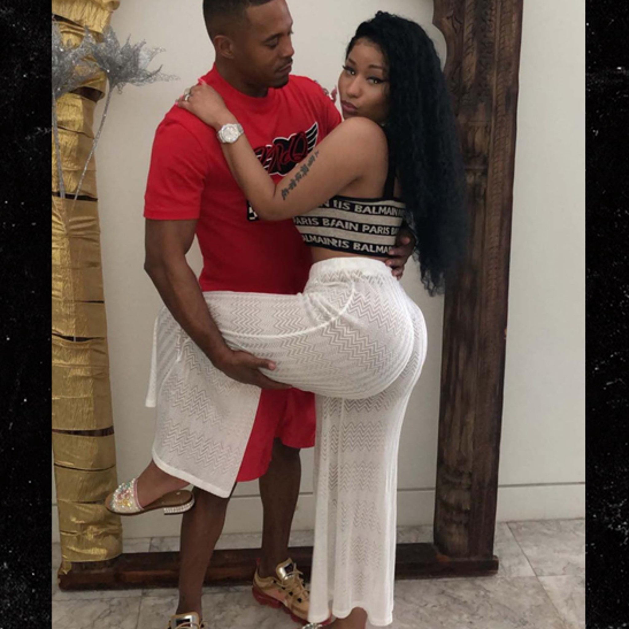 Nicki Minaj Cozies Up to New BF Who is a Convicted Sex Offender