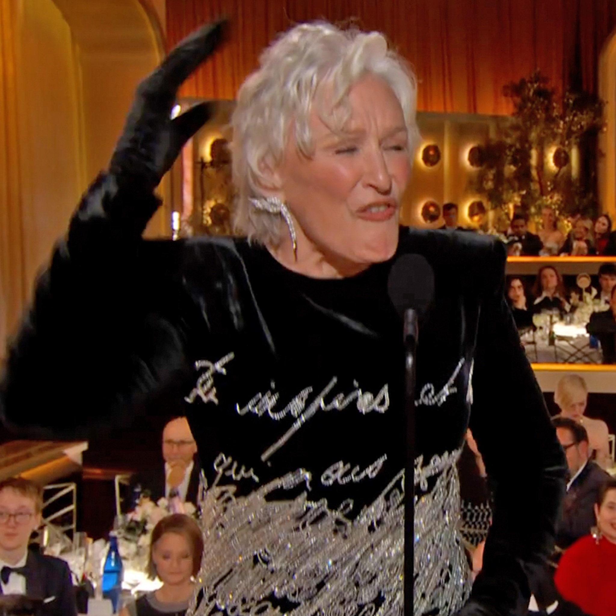 what did glenn close's dress say at golden globes Glenn Close Shines on the Golden Globes Red Carpet