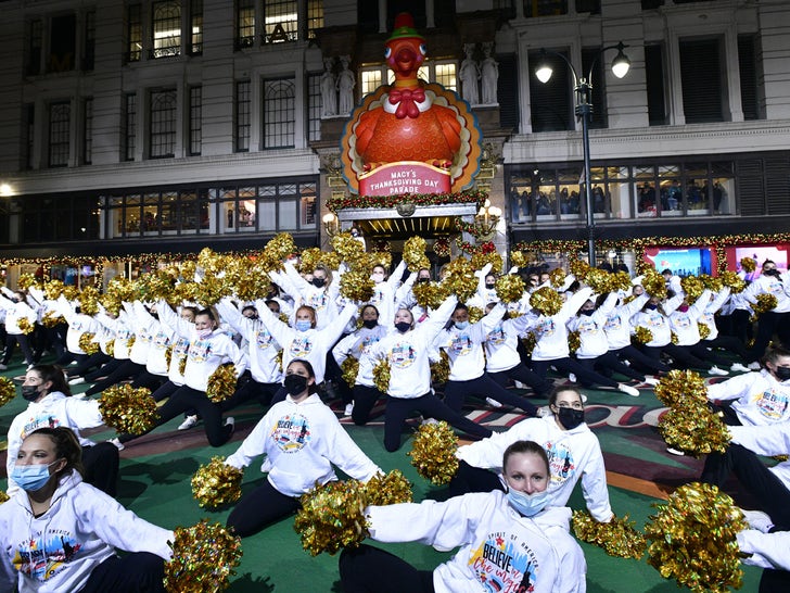 2021 Macy's Thanksgiving Day Parade Rehearsals -- Behind The Scenes