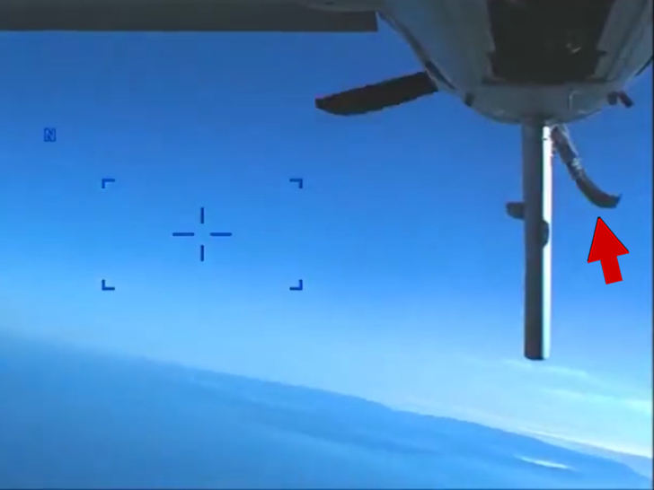 Une nouvelle vidéo montre un avion de chasse russe abattant un drone américain