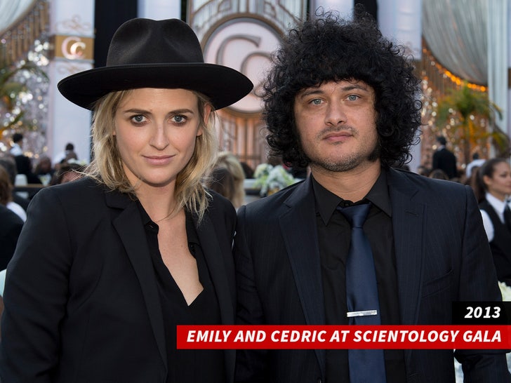 090724 Emily e Cedric na Gala da Cientologia sub getty