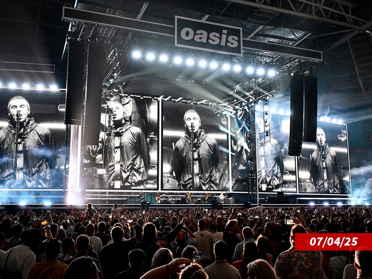 Oasis-getty-2