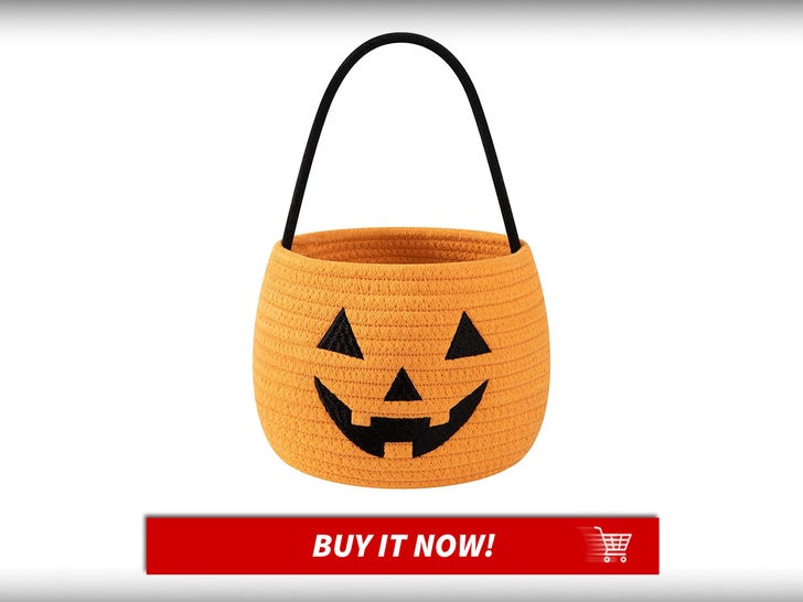 Rope-Women-Basket-Trick-Or-Treat-Bags-And-Pails-MAIN