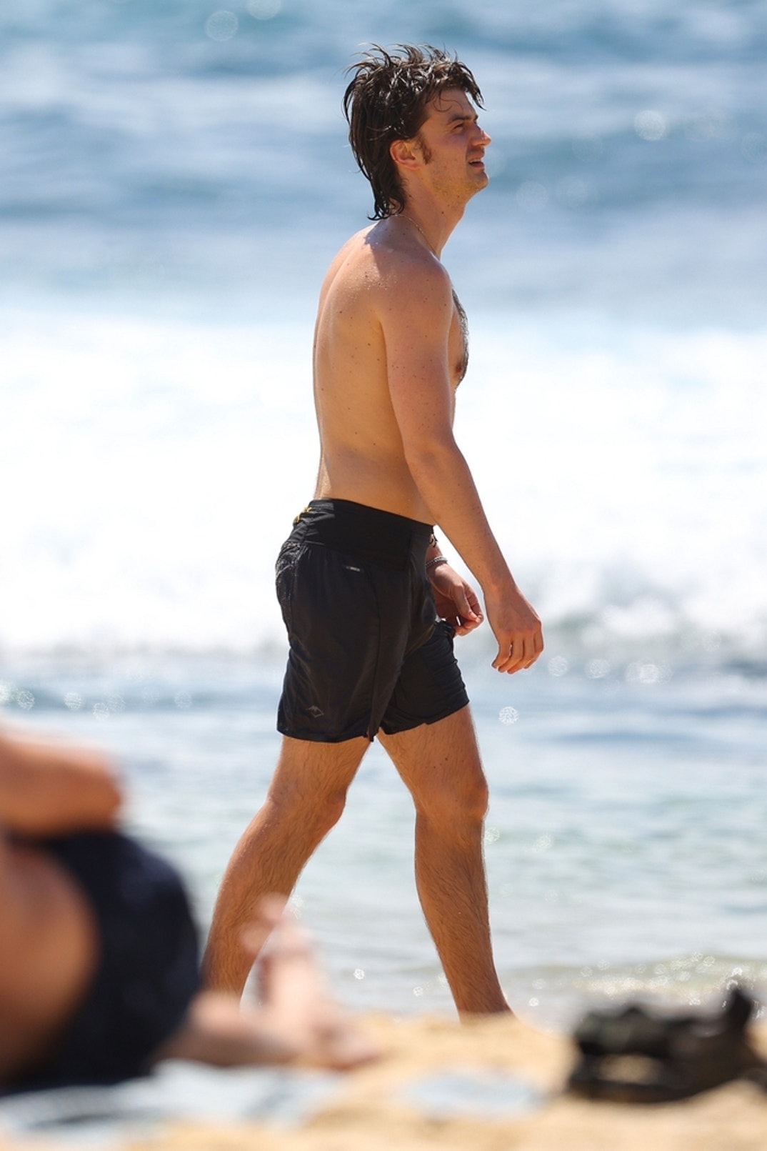 Joe Keery Physique