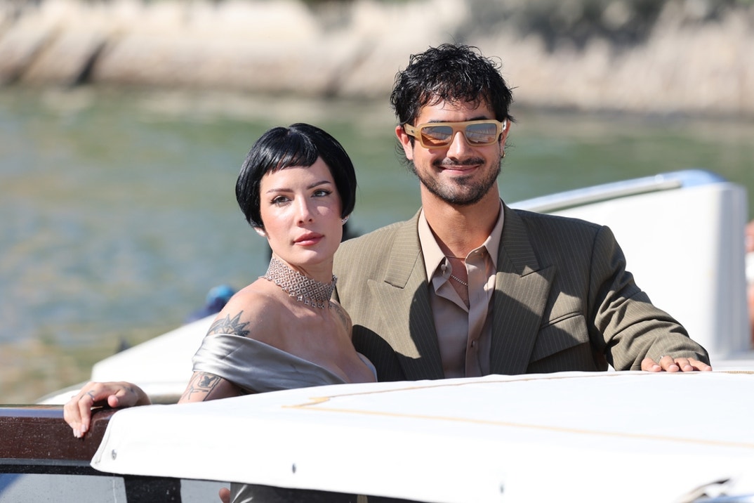 Halsey and Avan Jogia Together 4