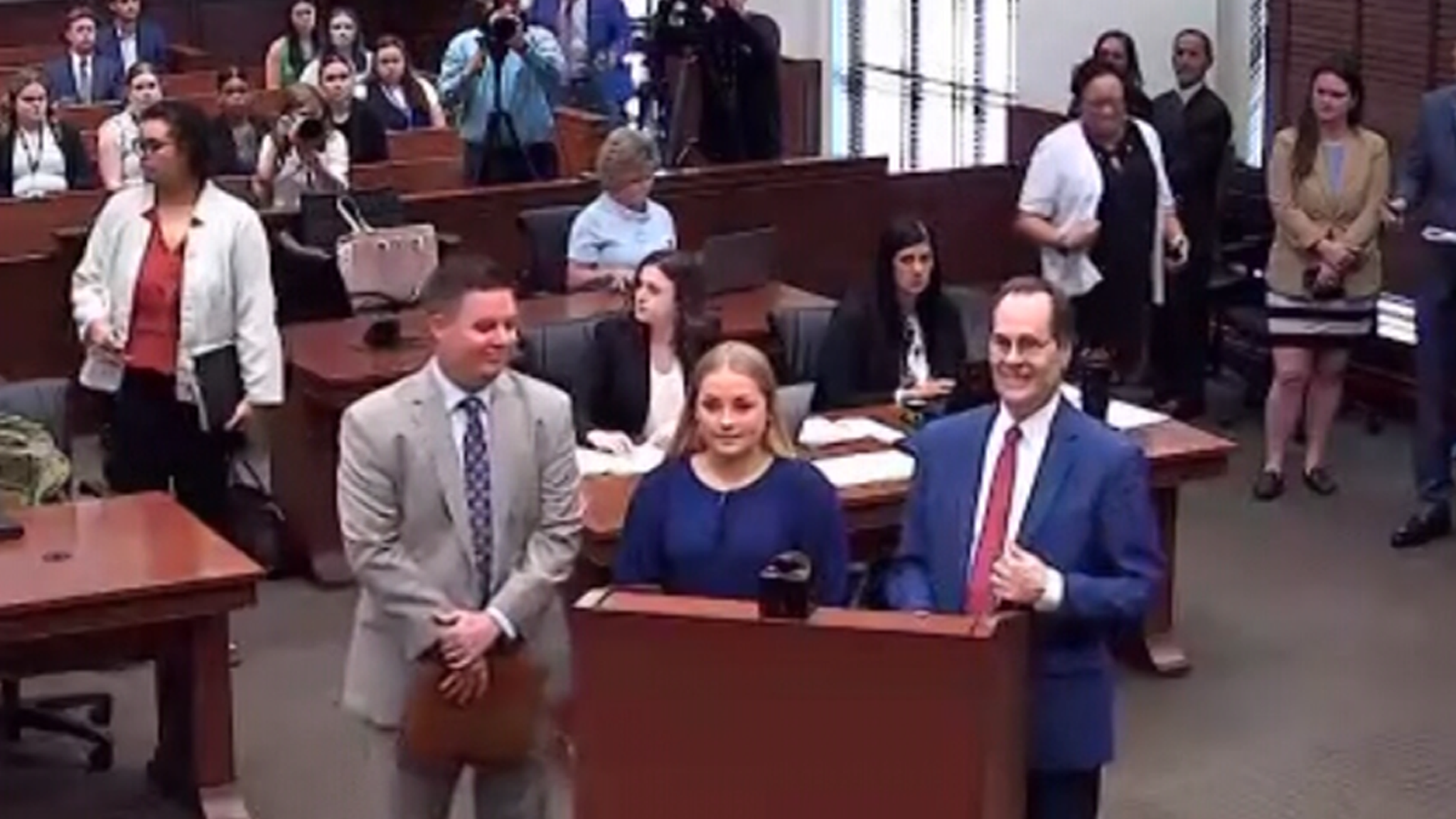 Ex-Cheerleader Laken Snelling Arrives at Court for Dead Baby Case, Live Stream