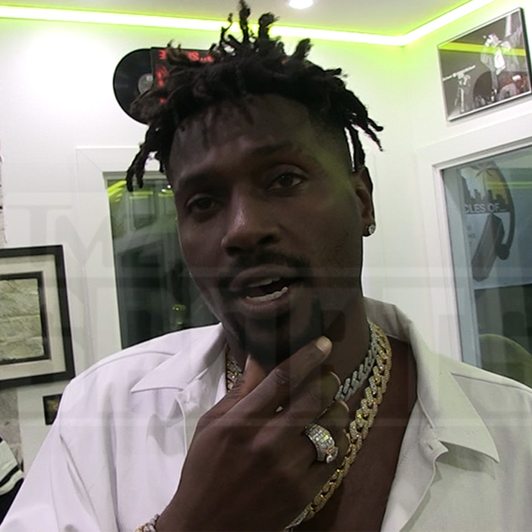 The Best and Worst Antonio Brown Hair Moments