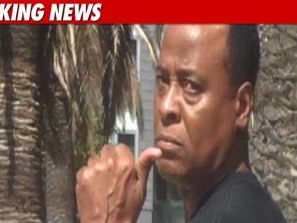 0823_Conrad_Murray_tmz_bn