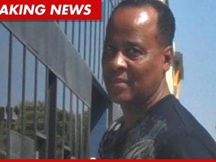 0915_conrad_murray_tmz_BN