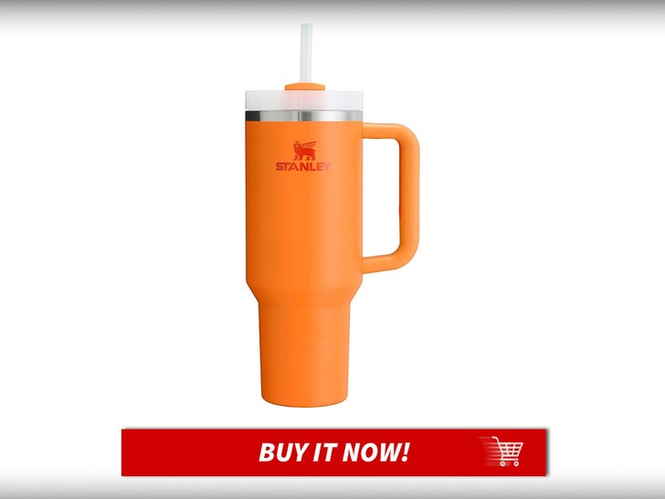 Stanley-Quencher-H2.0-FlowState-Taylor-Swift-New-Era-MAIN