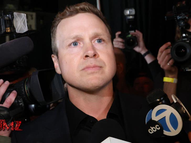 spencer-pratt-loses-mm-060926-web_2291927