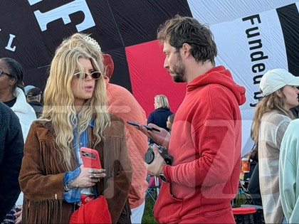 jessica simpson and thomas eisenhood together tmz 3