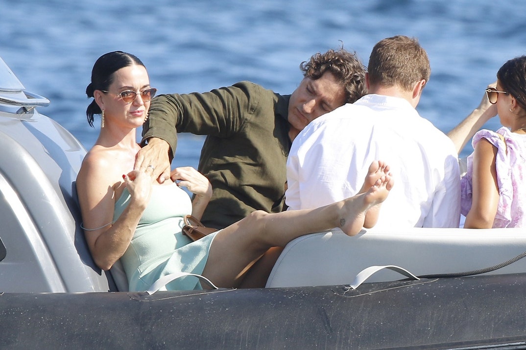 Katy Perry Justin Trudeau South Of France 4