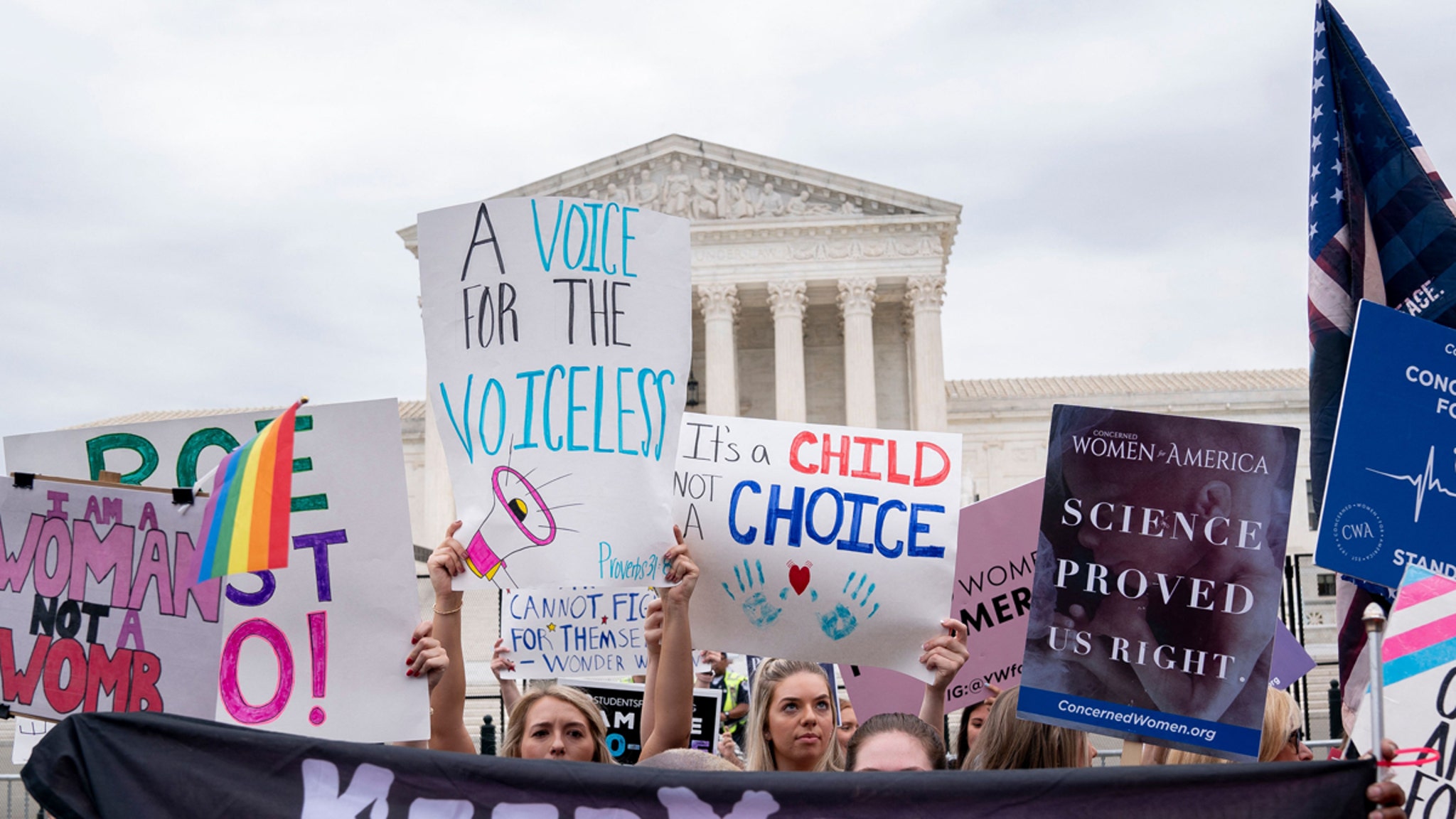 Roe v. Wade Abortion Case Overturned by Supreme Court
