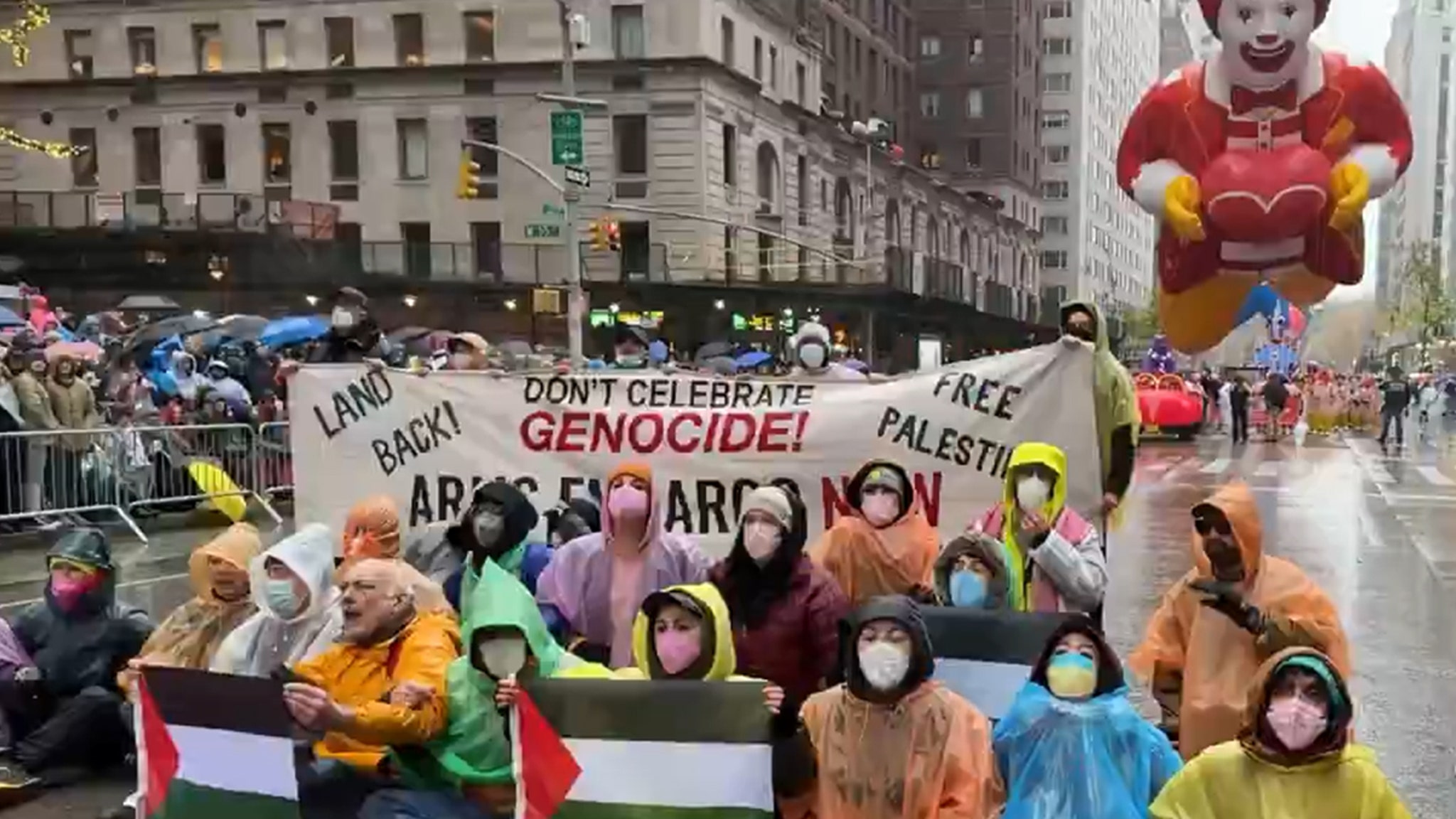 Macy’s Thanksgiving Parade Interrupted by Pro-Palestinian Protesters, Several Arrests Made