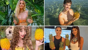0627-Stars-With-Pineapples-hero