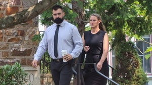 jason-kelce-backgrid-1