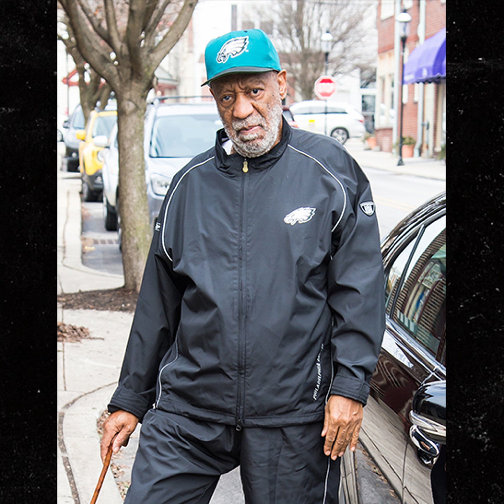 Bill Cosby Resurfaces in Philadelphia Eagles Gear Ahead of NFC