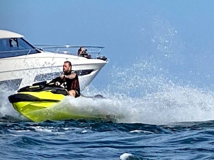 0608 conor mcgregor mega 02