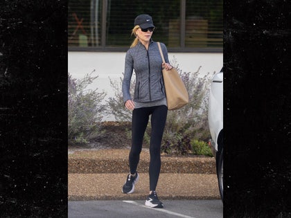 nicole kidman sub backgrid 2