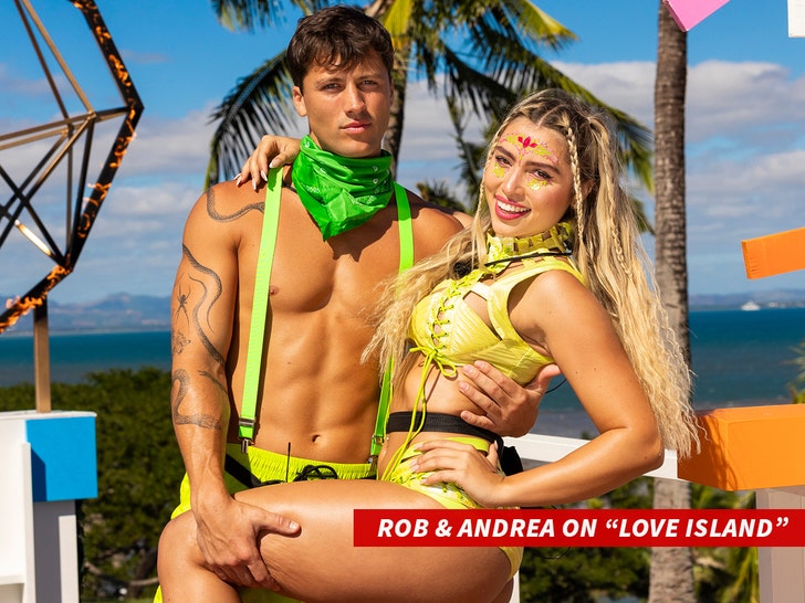 Robert Roush, Andrea Carmona Ilha do Amor Getty 2