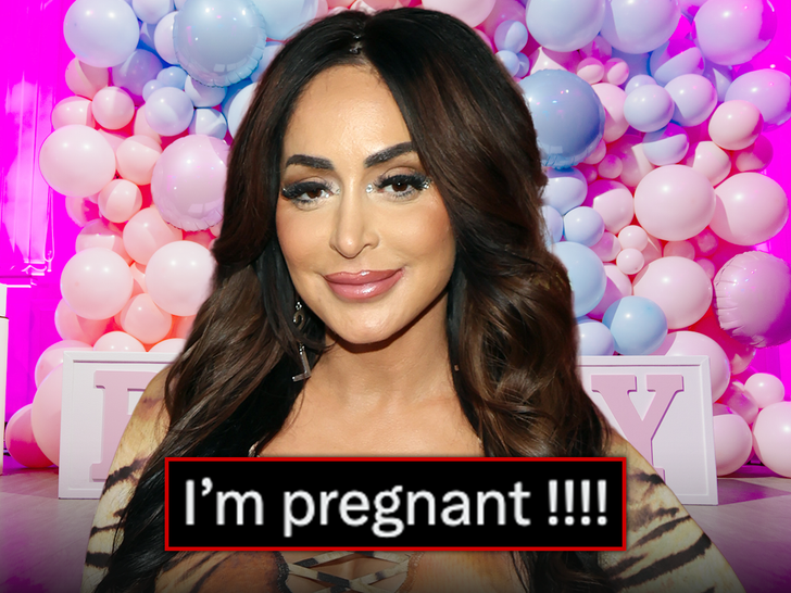 main Angelina Pivarnick getty