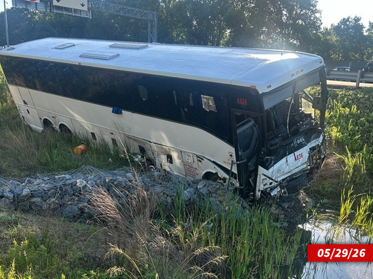sub virginia bus crash Virginia State Police AP 3