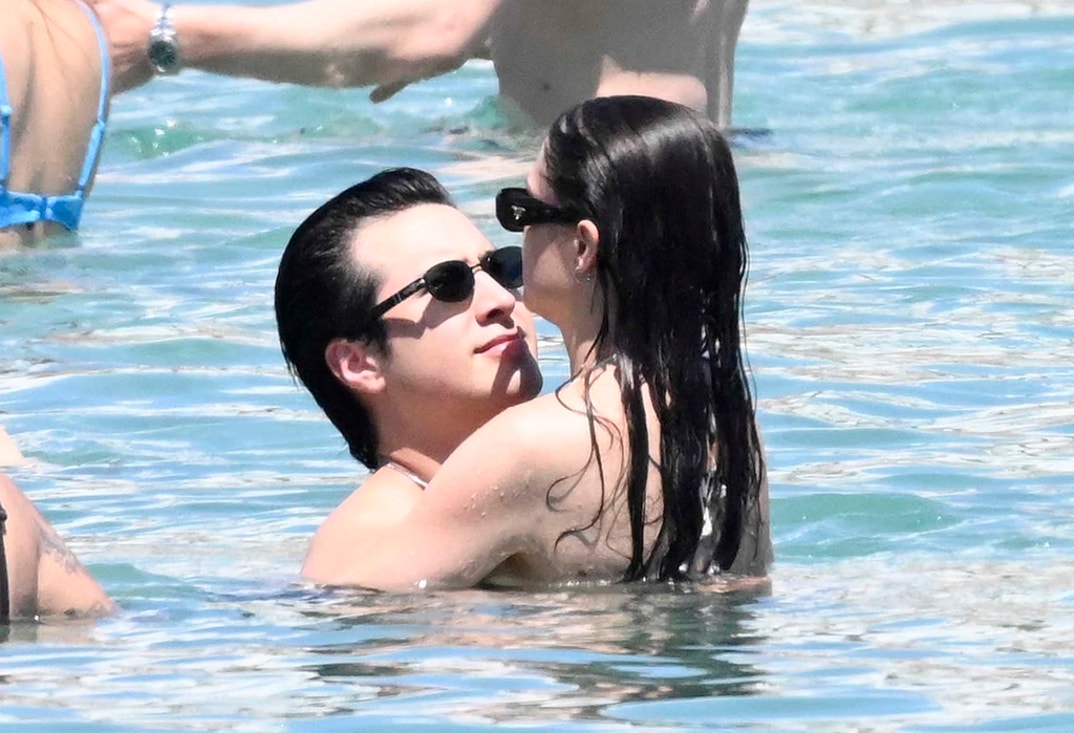 Hudson Williams PDA GF 6
