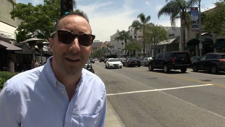 'Veep' Star Tony Hale Says It's a Bummer Viewer Almost Laughed Himself ...