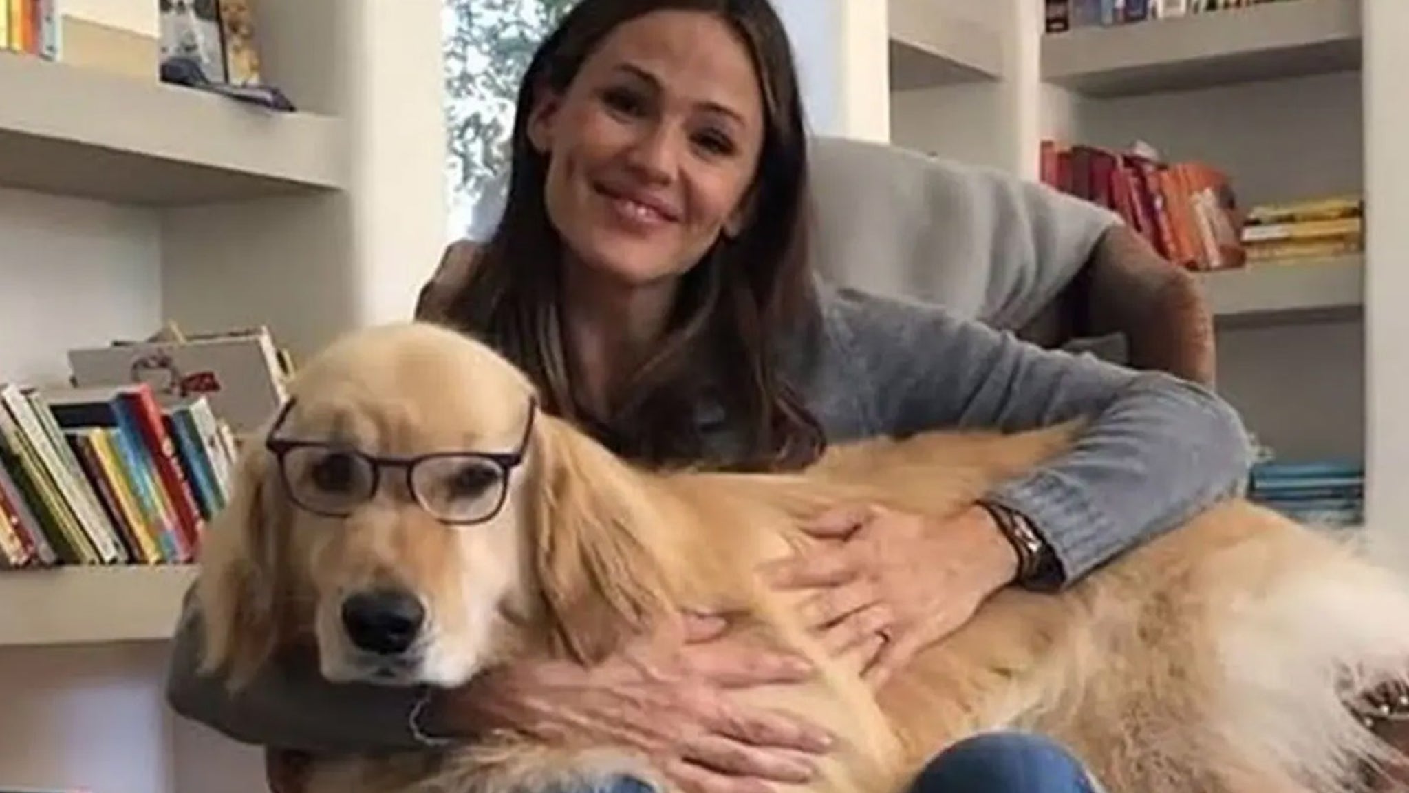 Jennifer Garner’s Dog Birdie Dies But Not Before Daughter Says Goodbye