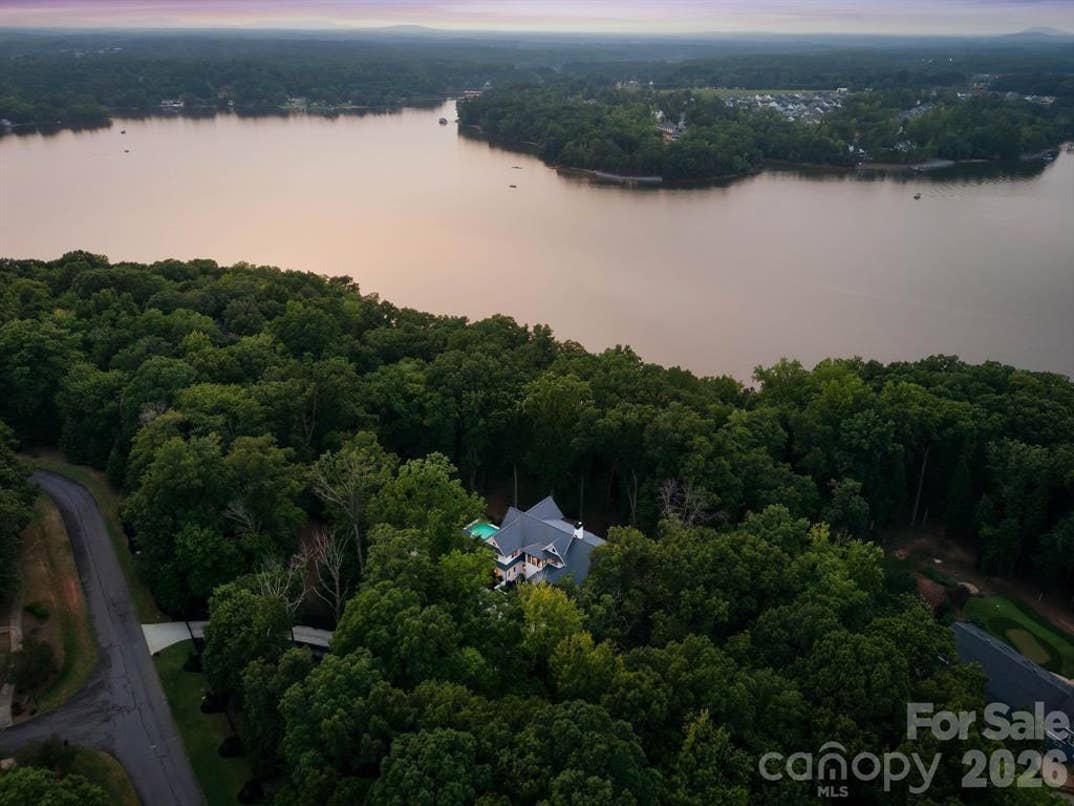 DJ Moore Charloote Home For Sale 3