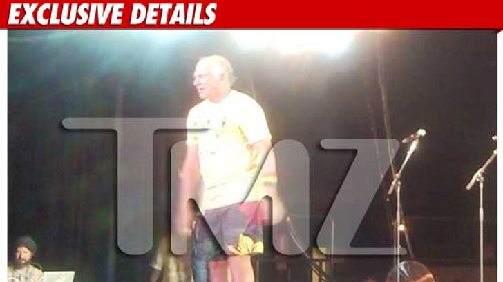 jimmy_buffetts_stage_fall