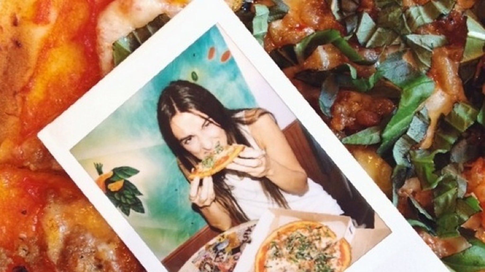 Hot Girls Eating Pizza Instagrams Tastiest Account