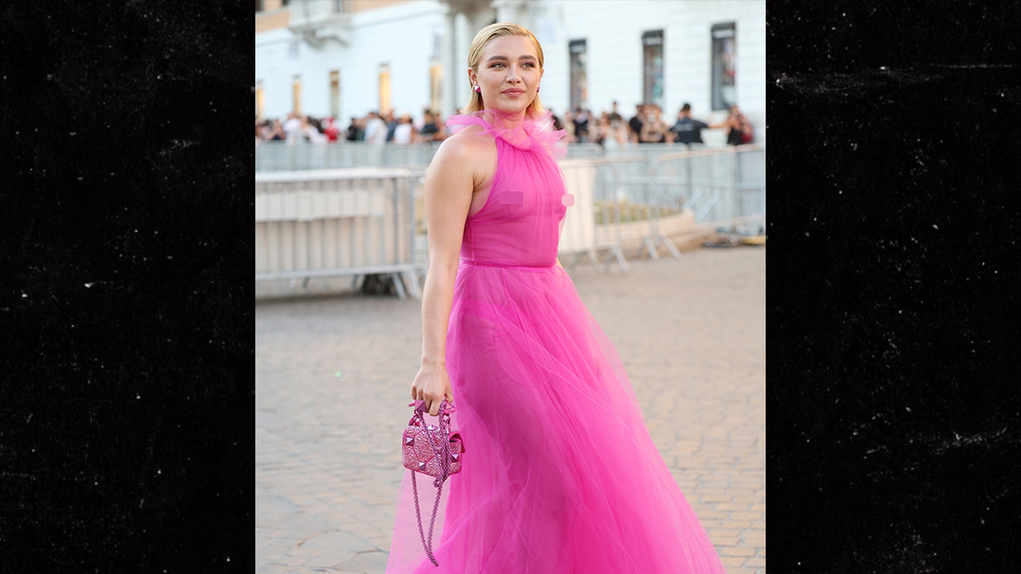 Florence Pugh Blasts Critics of Her Breasts in See-Through Pink Dress Florence Pugh Blasts Critics of Her Breasts in See-Through Pink Dress