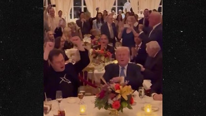 112924_donald_trump_thanksgiving-kal