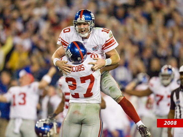 Eli Manning dan Brandon Jacobs getty 1