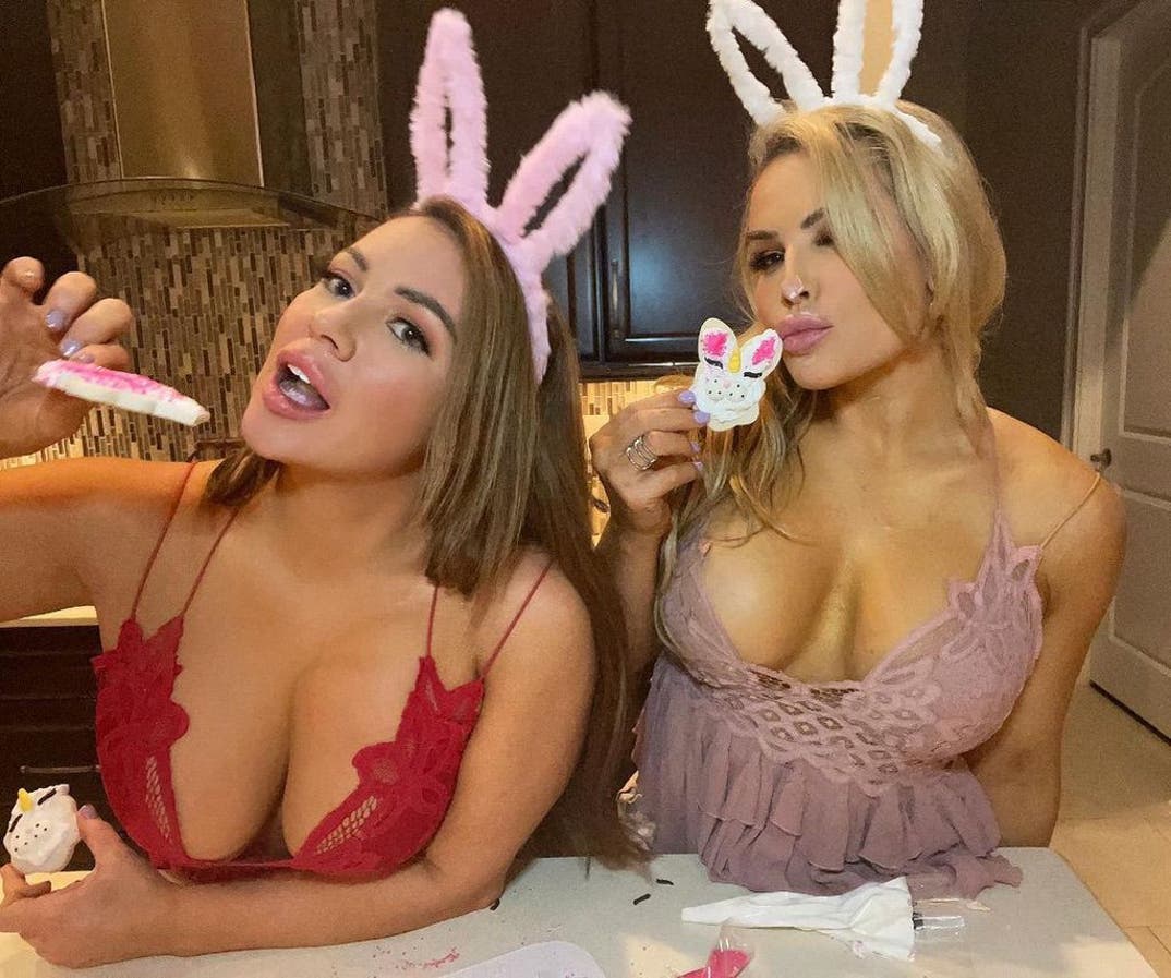 Jenni and Natalya Neidhart