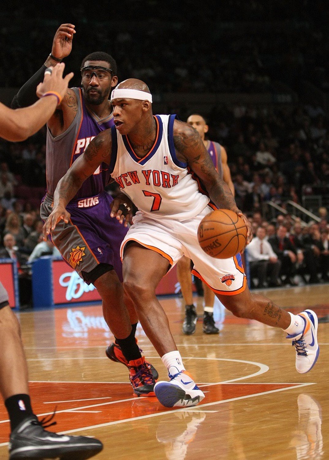 Al Harrington On The Court 1