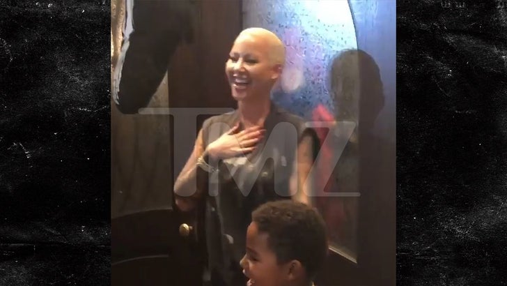 Respeto a ti mismo intimidad Limpiar el piso Amber Rose's New BF Throws Her a Surprise Birthday Party, Makes Her Cry