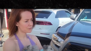 'Hunger Games' Actress Jena Malone Helps Save Dog From Abuser