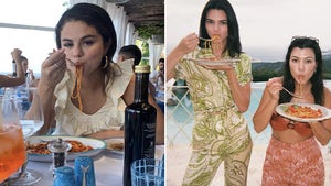 Hot Celebrity Noods – Babes Eating Pasta!