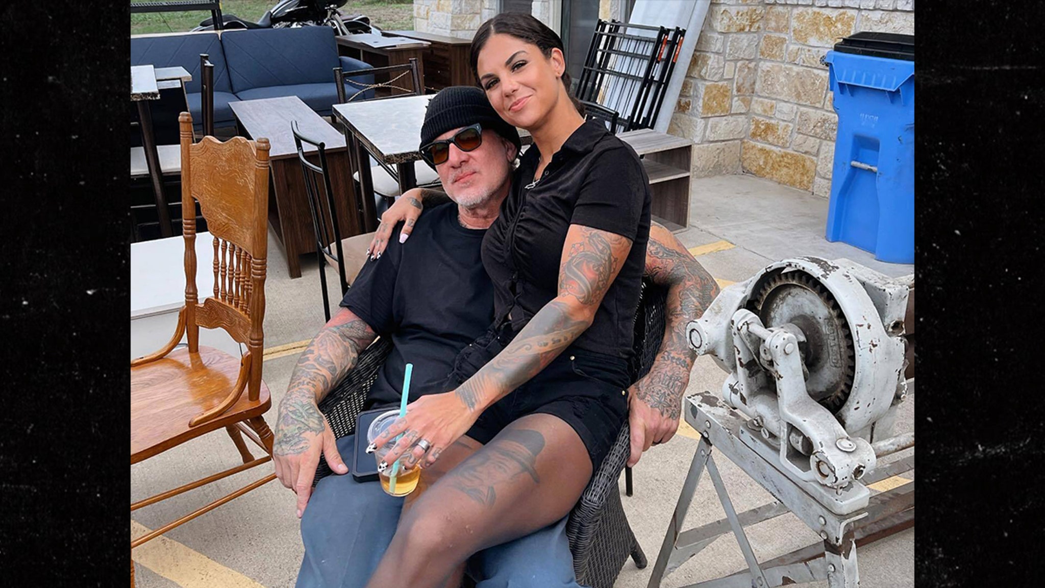 Jesse James Former Porn Star Wife Files for Divorce, Both Spouses Claim  Abuse