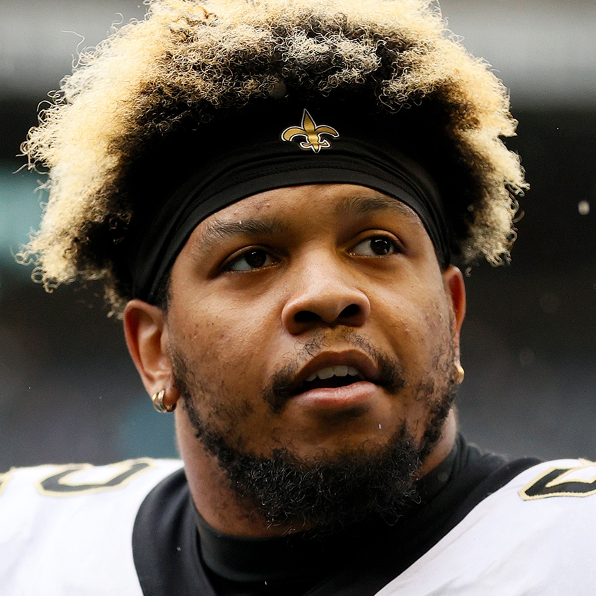 Saints' Marcus Davenport reveals partially amputated pinkie