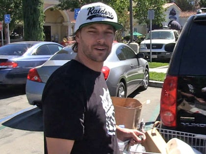 092313_kevin_federline_primary_v2